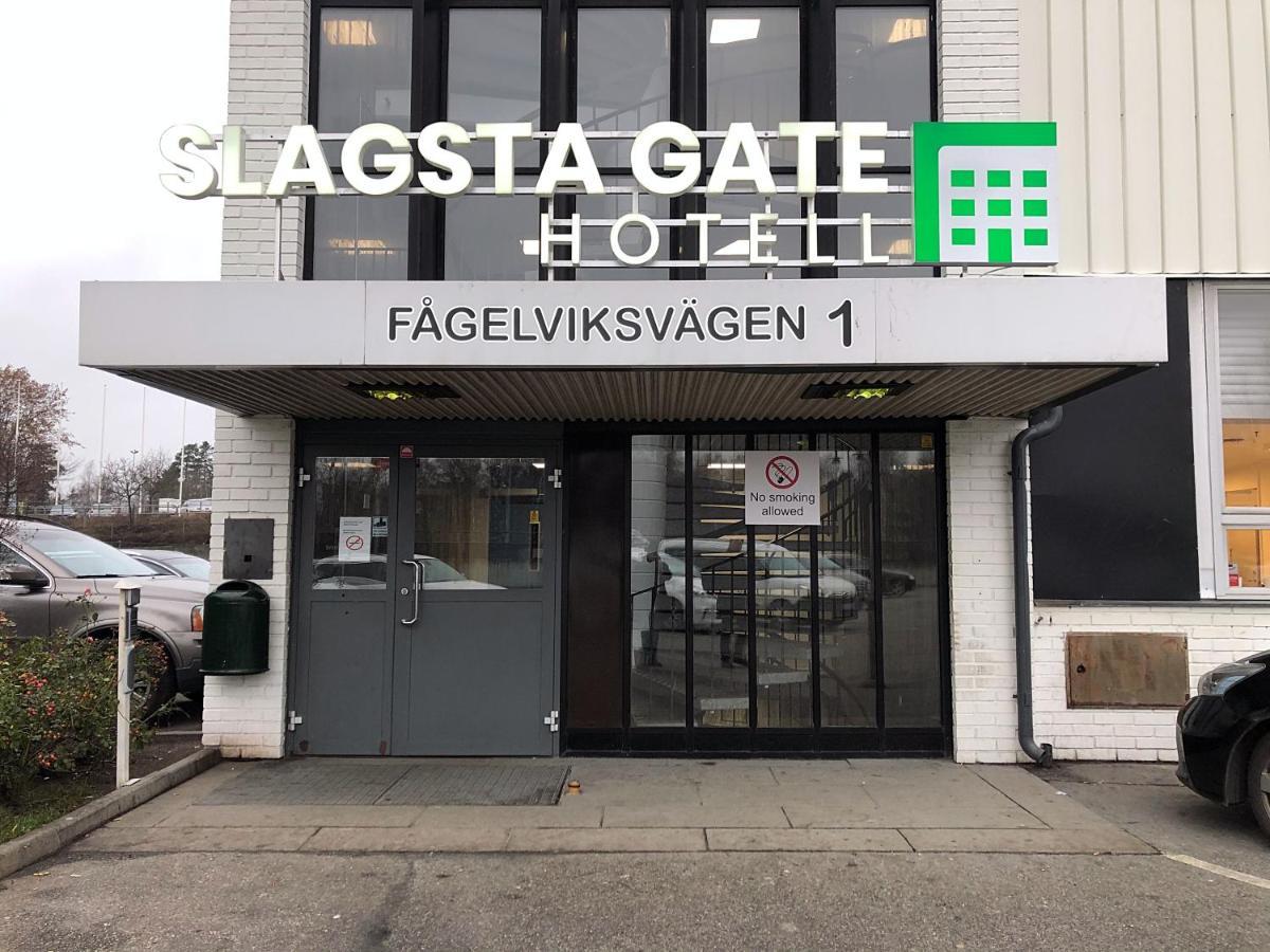 Slagsta Gate Hotell Fittja Exterior foto